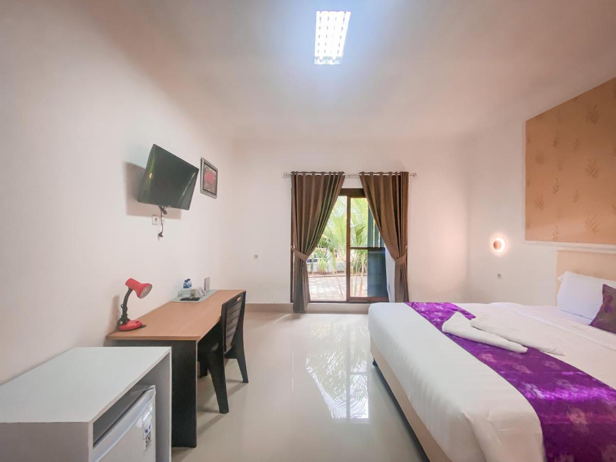 Kesari Glory Hotel Batununggul Bagian luar foto